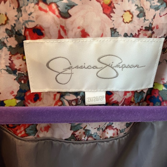 *Like New* Jessica Simpson Plus Size Anorak Jacket - Picture 6 of 8